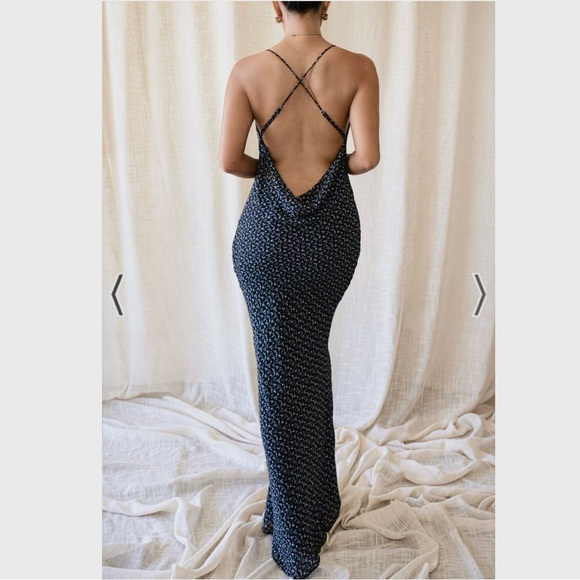 JLUXLABEL Black and White Floral Open Back Cowl Neck Slip Maxi Dress Size Small - Picture 4 of 12